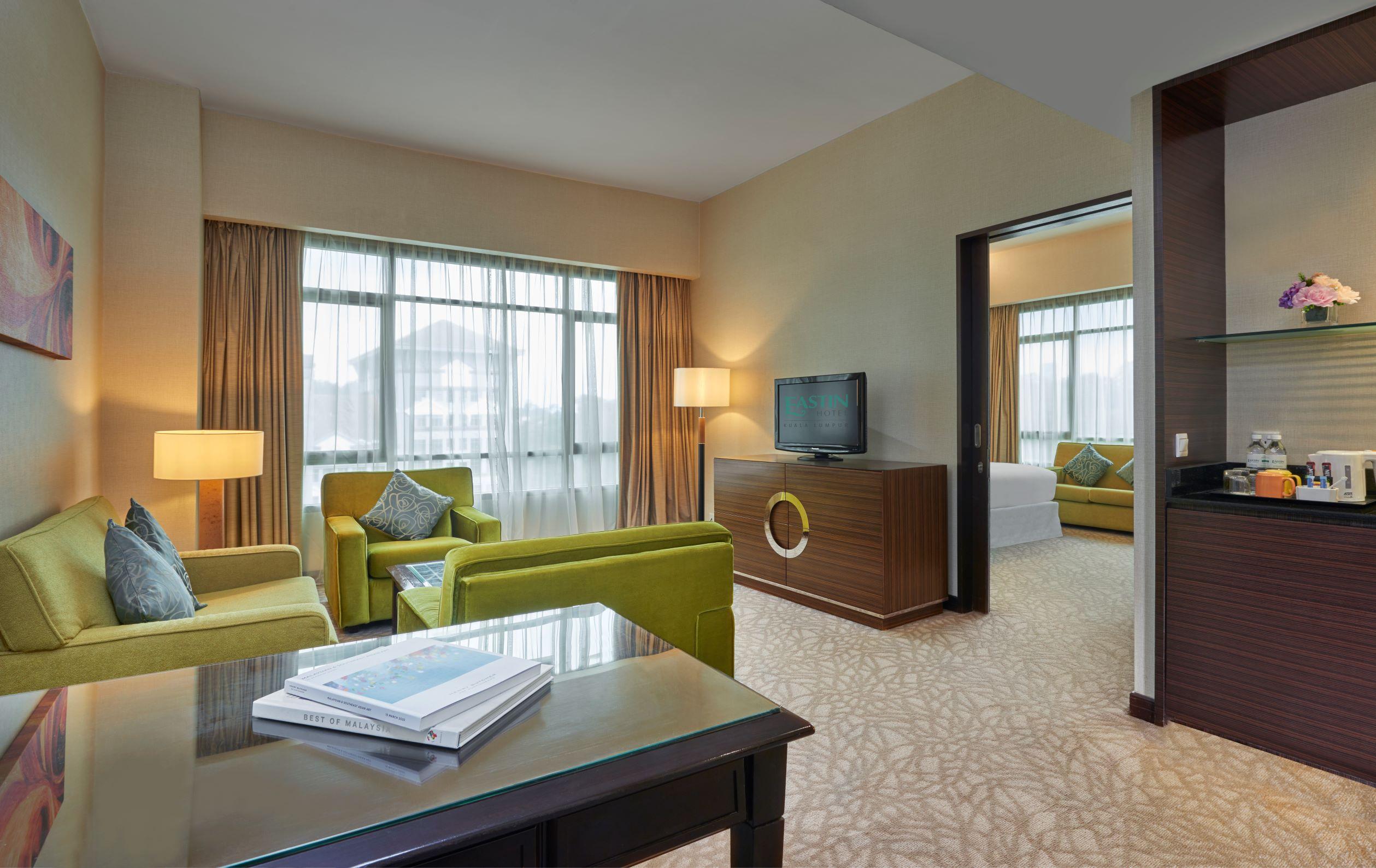 Eastin Hotel Kuala Lumpur Петалинг Джая Екстериор снимка Suite