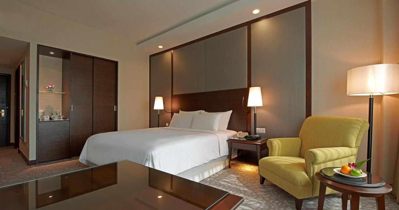 Eastin Hotel Kuala Lumpur Петалинг Джая Екстериор снимка Deluxe Room