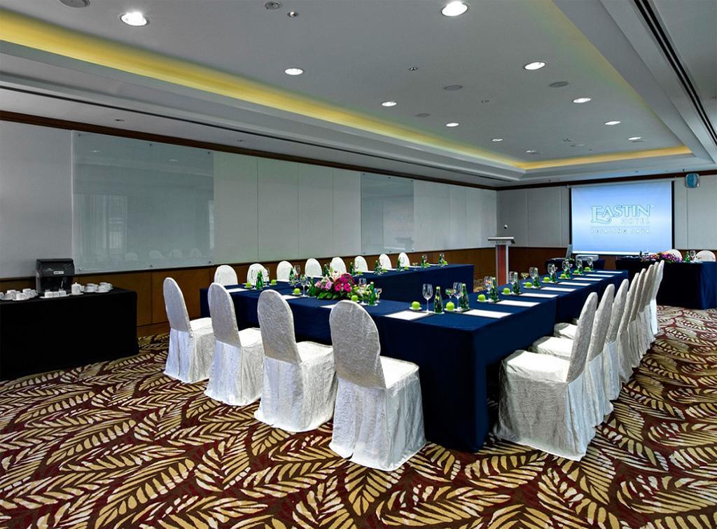 Eastin Hotel Kuala Lumpur Петалинг Джая Екстериор снимка Meeting room