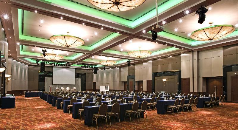 Eastin Hotel Kuala Lumpur Петалинг Джая Екстериор снимка A conference room